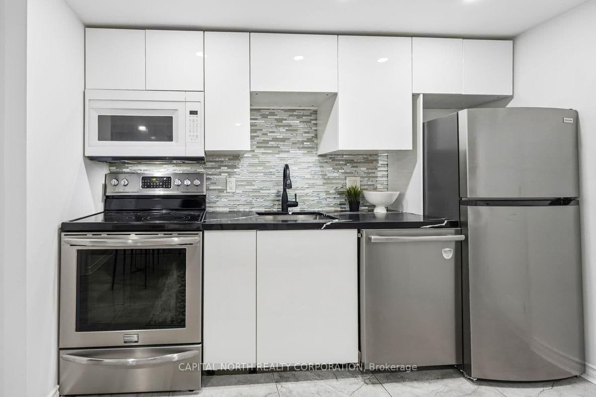 219 McRoberts Avenue thumbnail 24