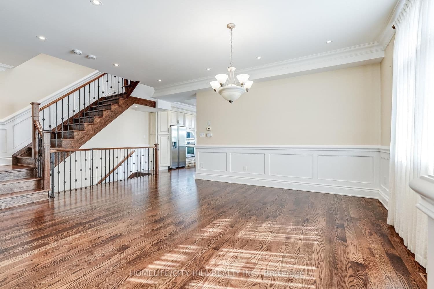 107 Brownville Avenue thumbnail 9