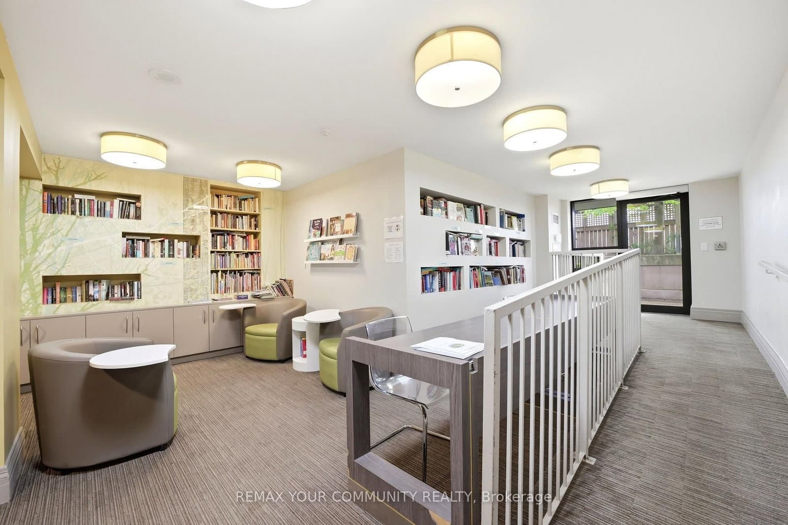 60 Heintzman Street, Unit 2102 thumbnail 19
