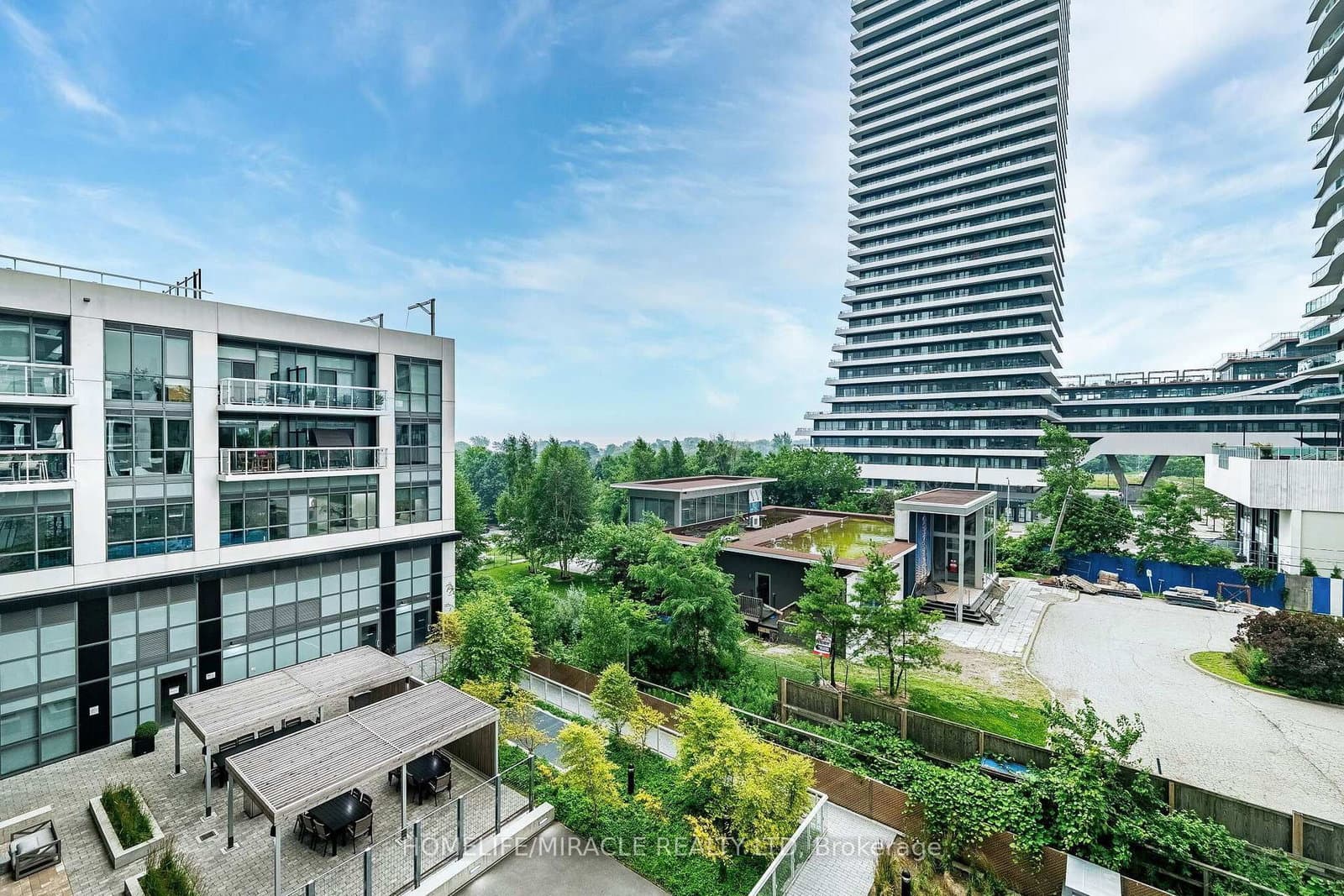 65 Annie Craig Drive, Unit 303 thumbnail 38