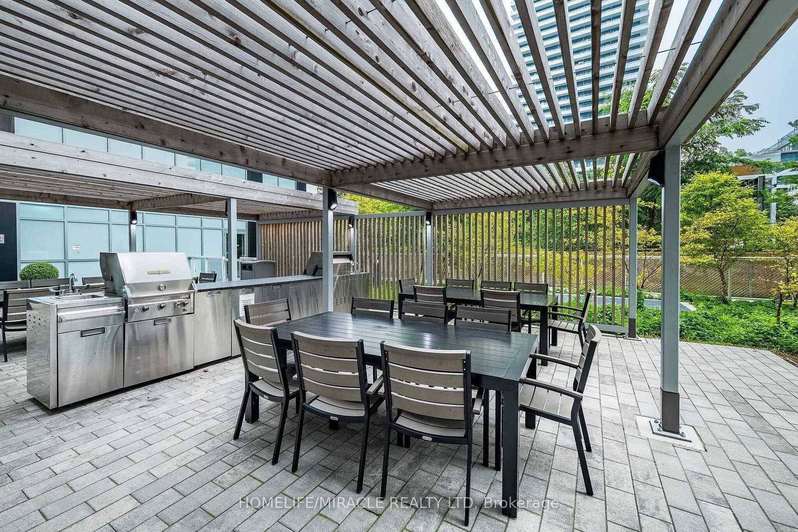 65 Annie Craig Drive, Unit 303 thumbnail 40