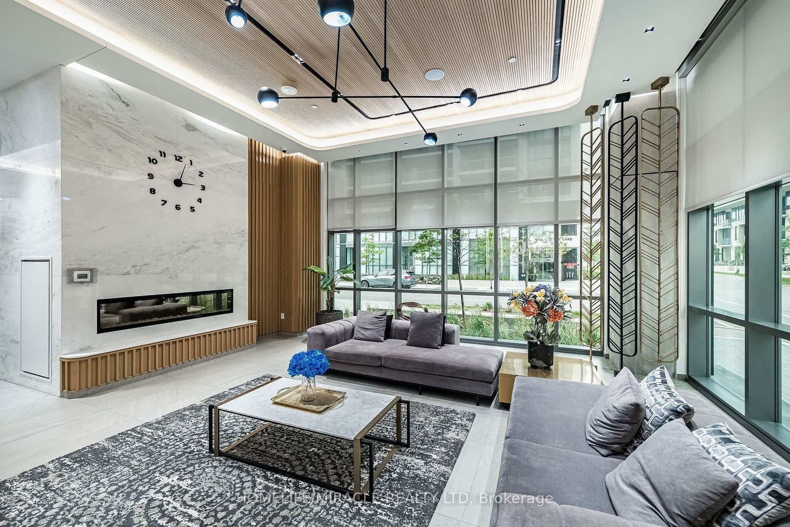 65 Annie Craig Drive, Unit 303 thumbnail 5