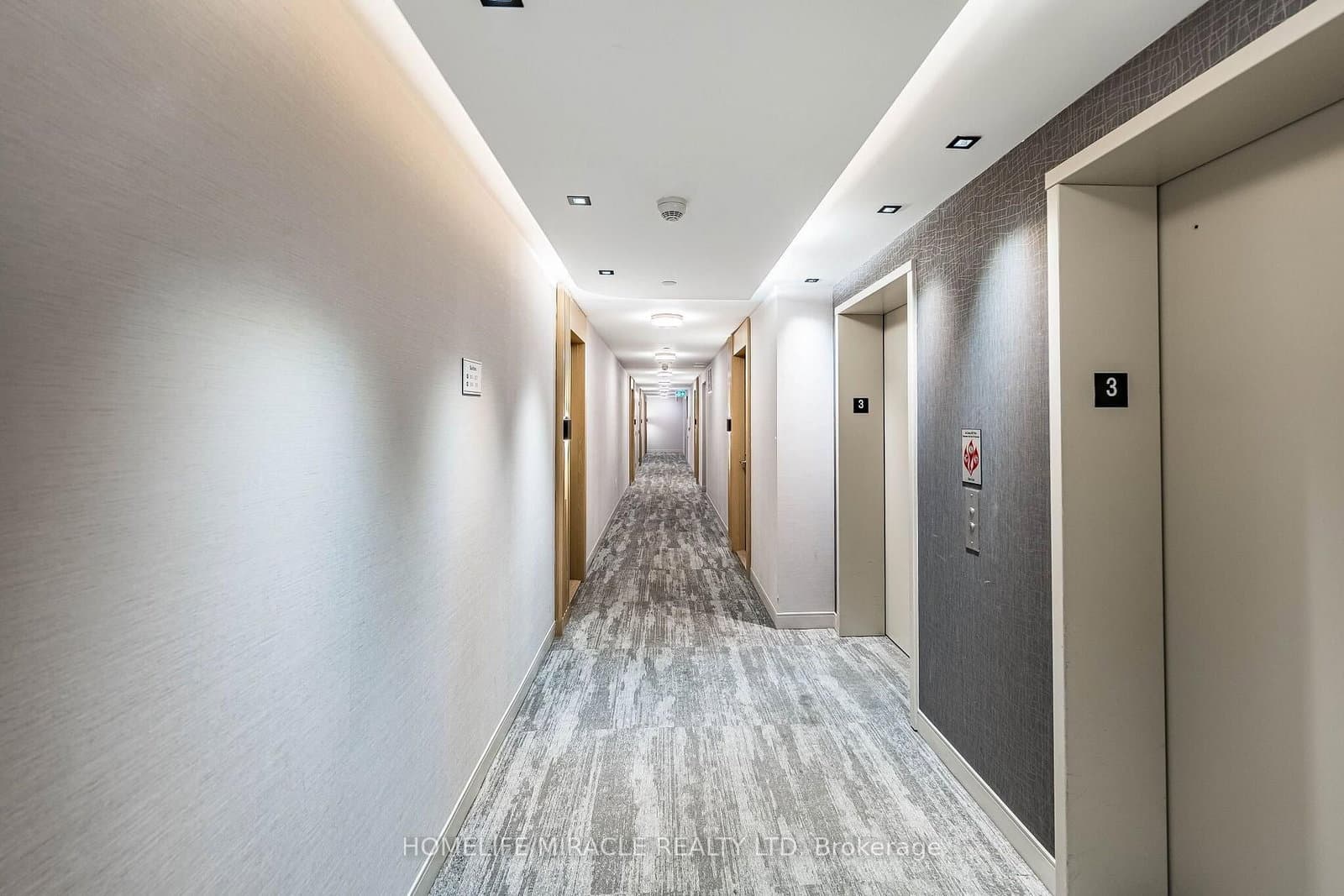 65 Annie Craig Drive, Unit 303 thumbnail 8