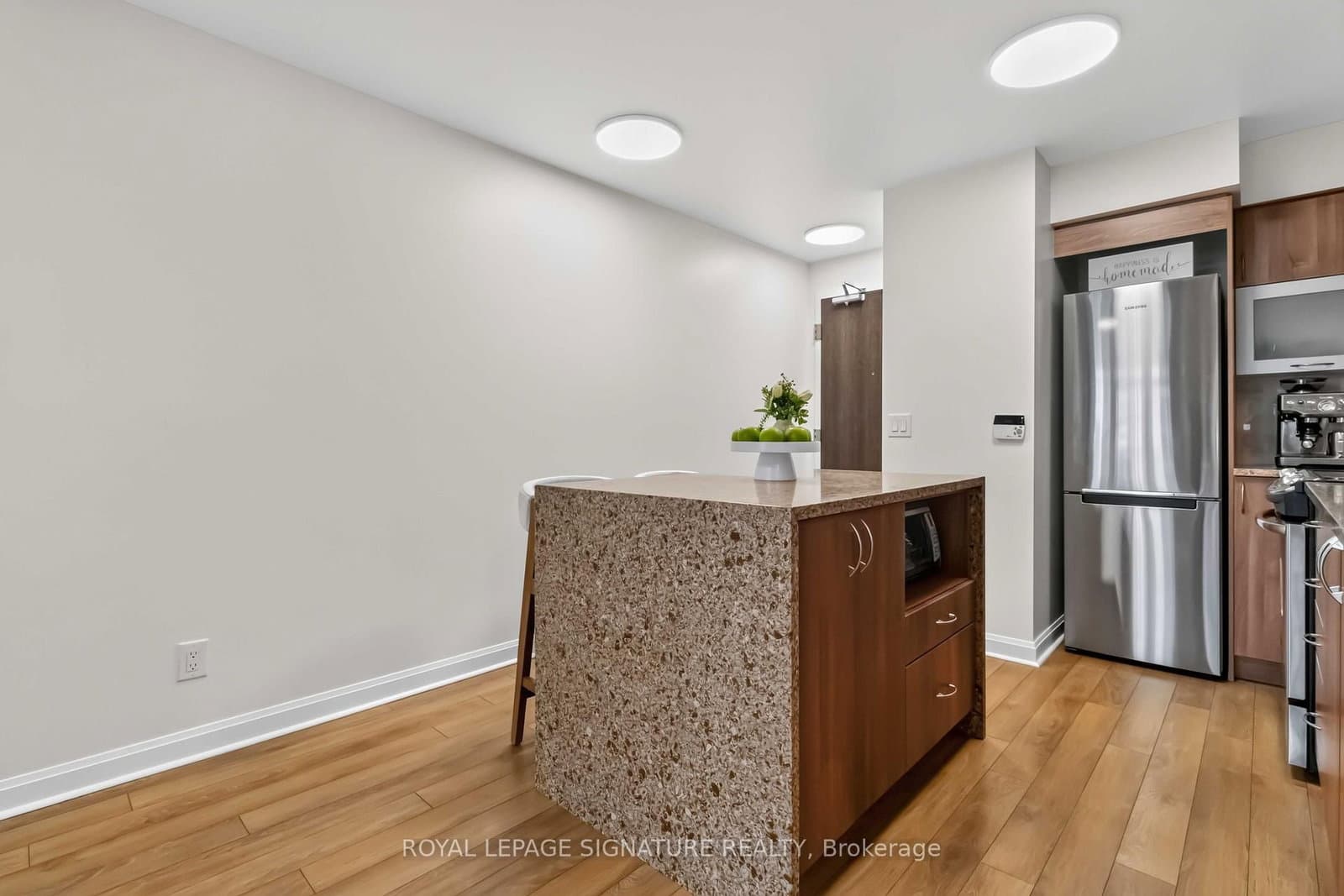 1 Michael Power Place, Unit 601 thumbnail 13