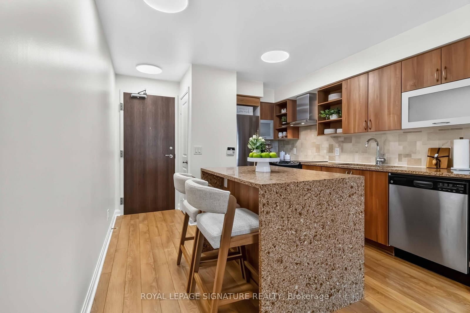 1 Michael Power Place, Unit 601 thumbnail 14