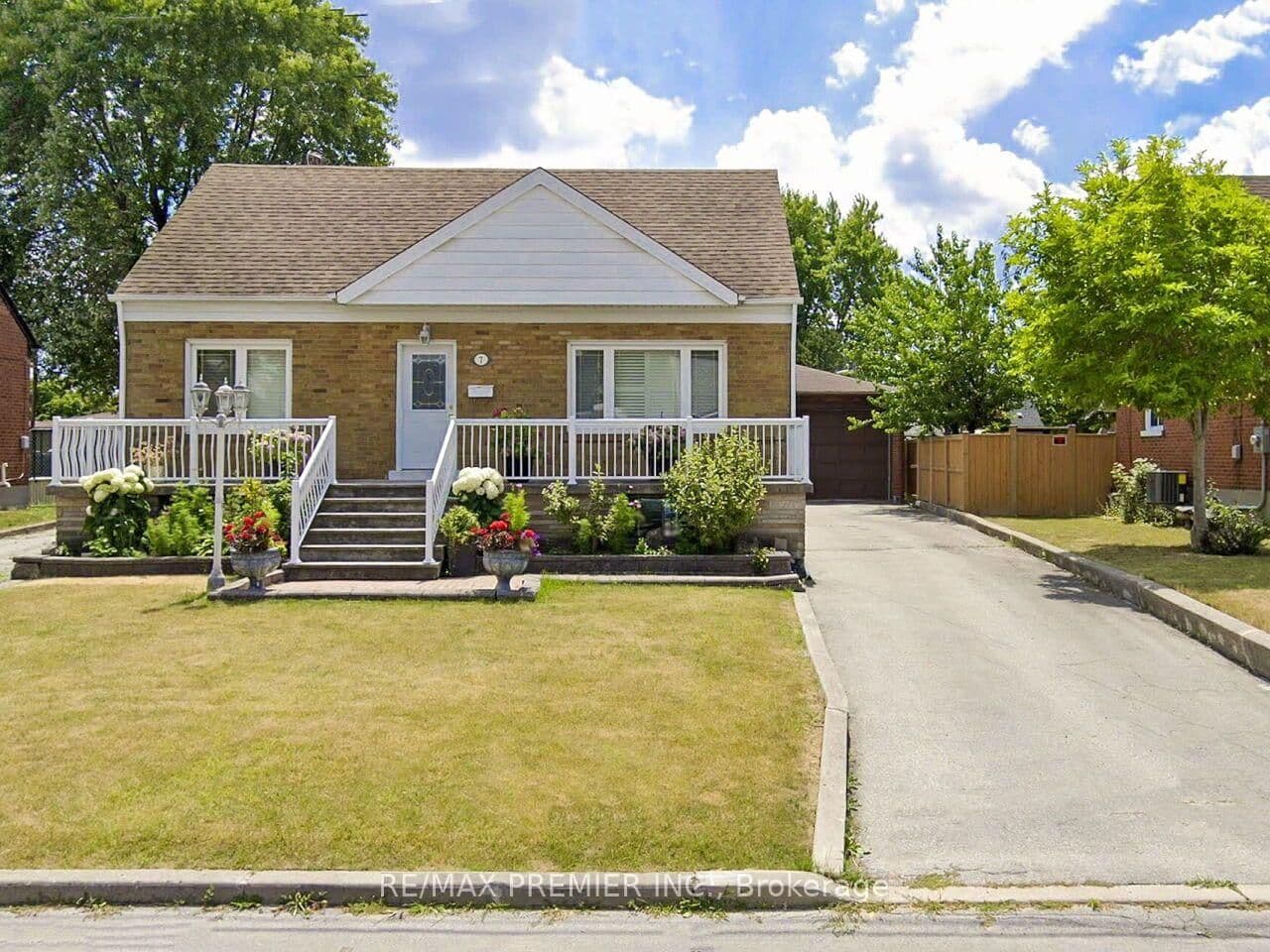 7 Mayall Avenue - Image 1