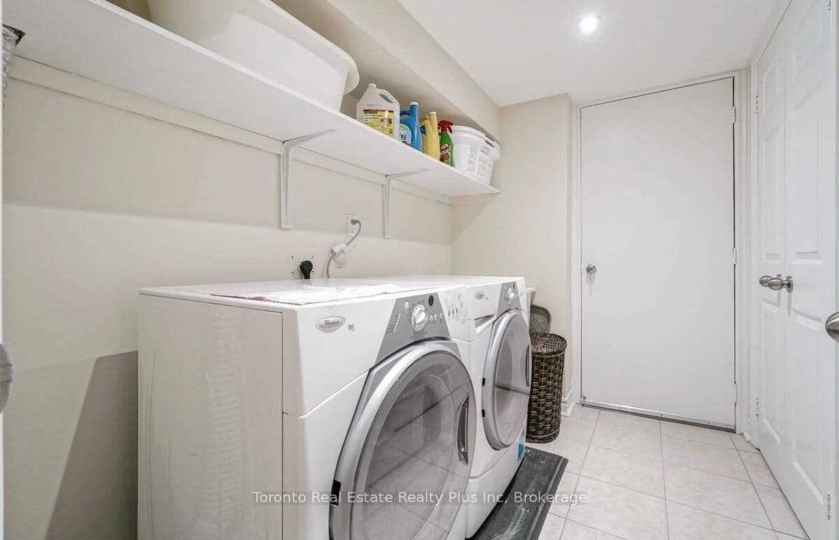 42 Crystalview Crescent, Unit #Lower thumbnail 6