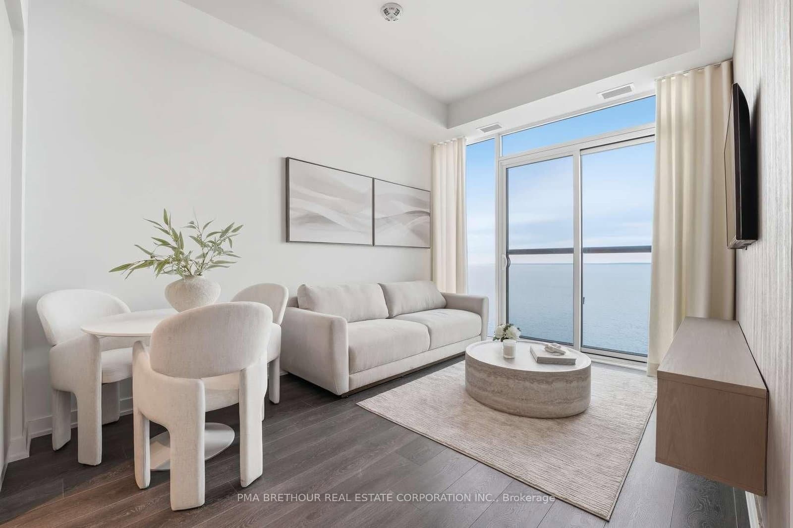 370 Martha Street, Unit 2602 thumbnail 4