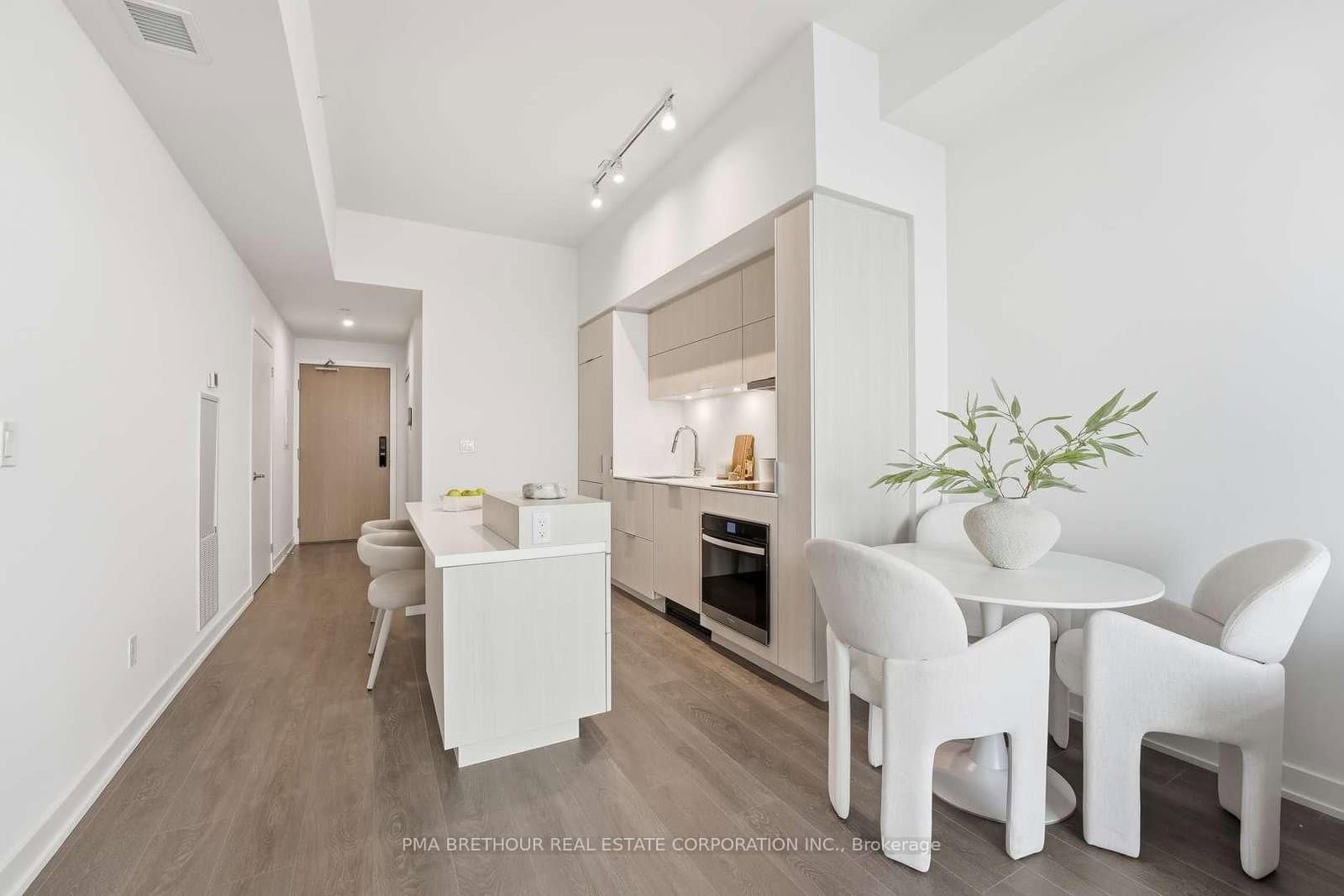 370 Martha Street, Unit 2602 thumbnail 5