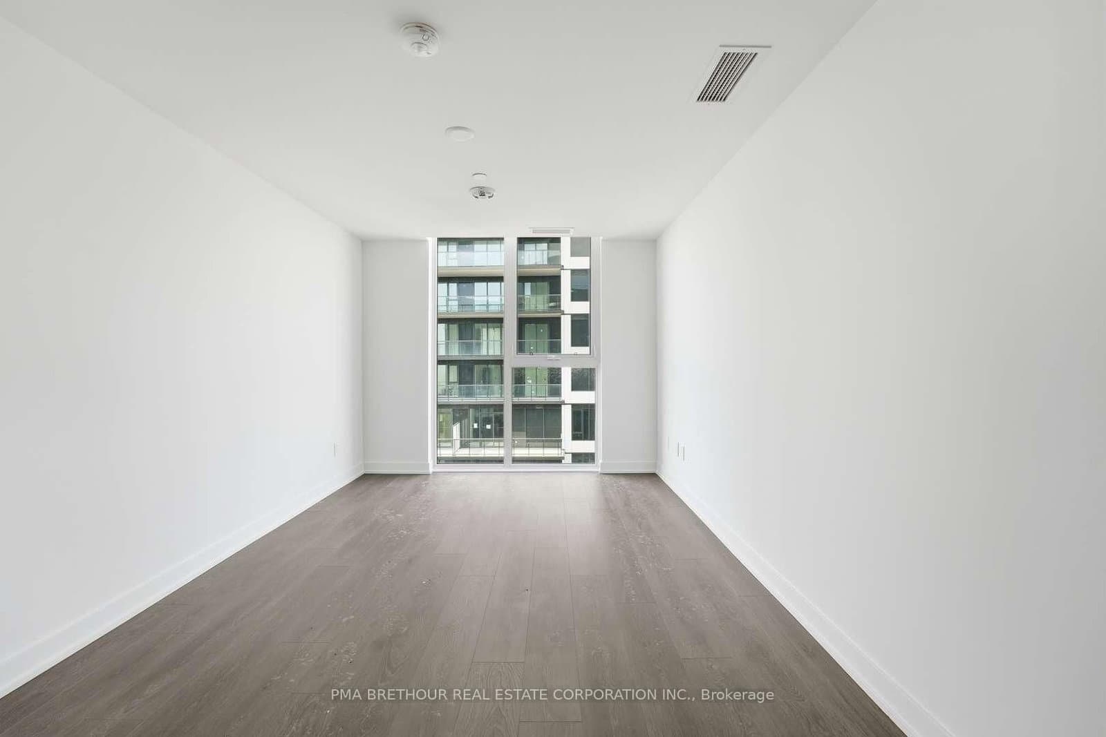 370 Martha Street, Unit 2508 thumbnail 4