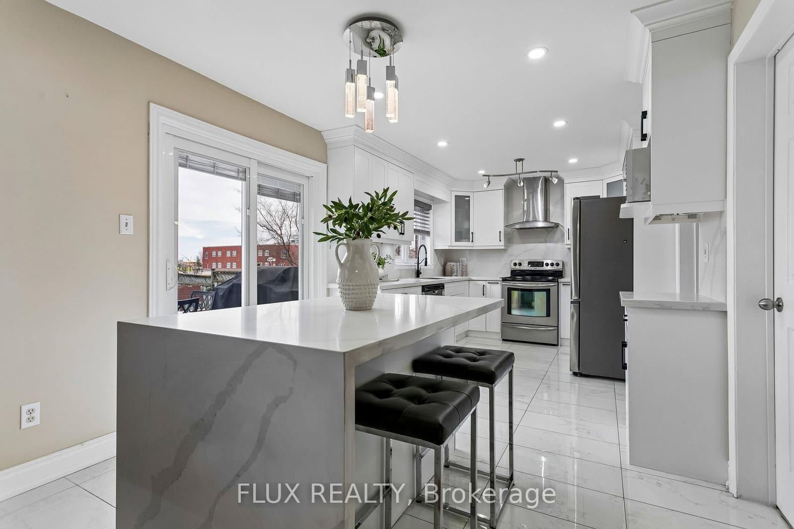 6769 Gracefield Drive thumbnail 6
