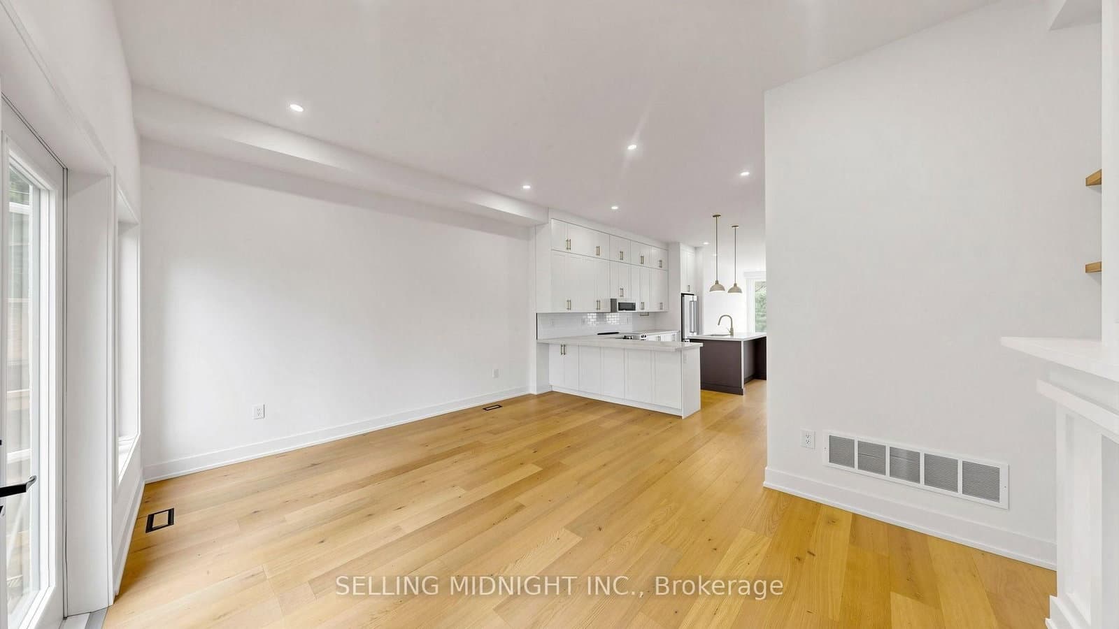 42 Guthrie Avenue thumbnail 14