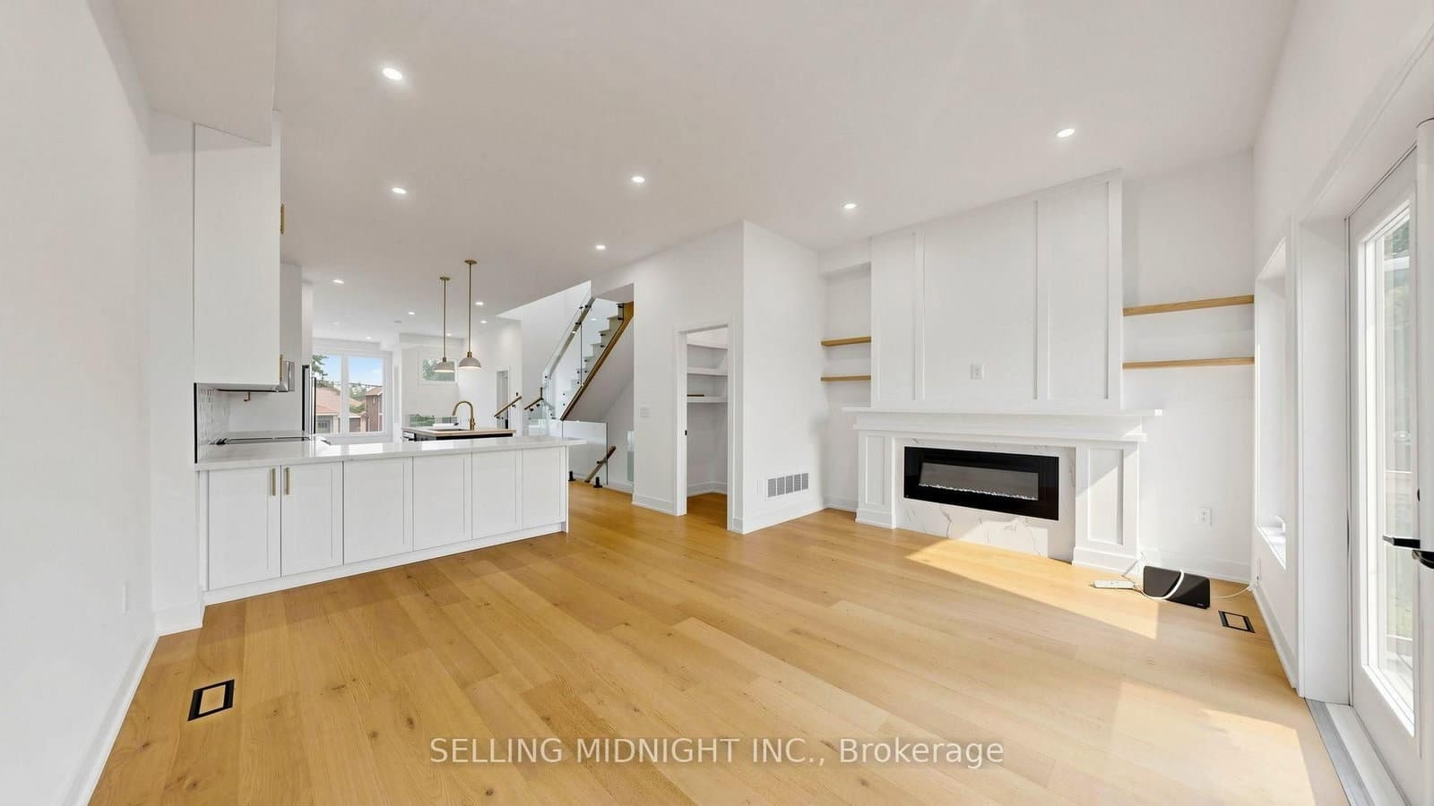 42 Guthrie Avenue thumbnail 15