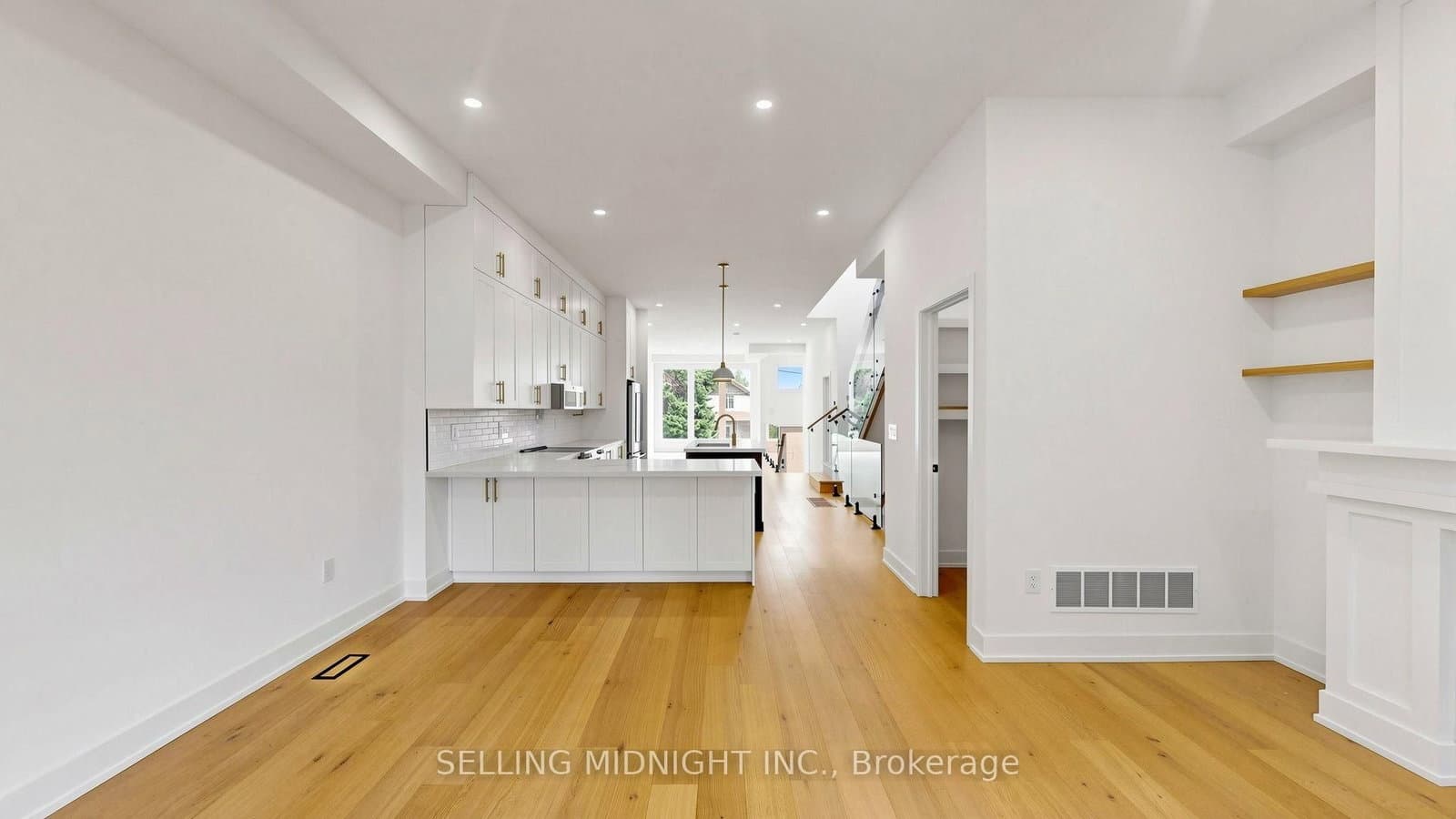42 Guthrie Avenue thumbnail 17