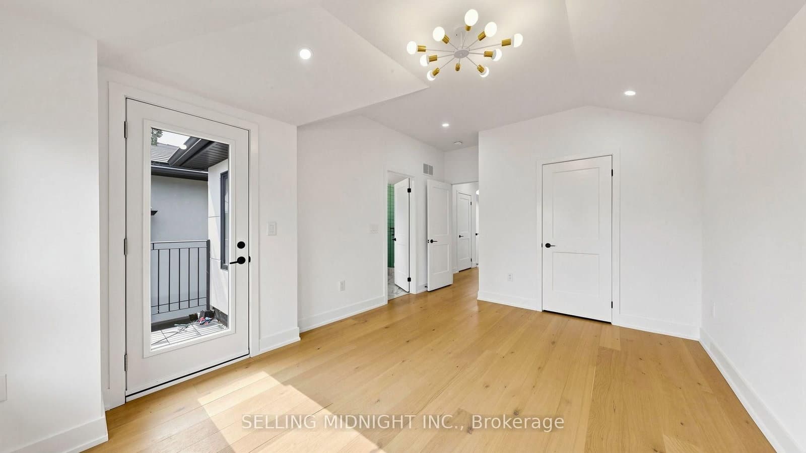 42 Guthrie Avenue thumbnail 24