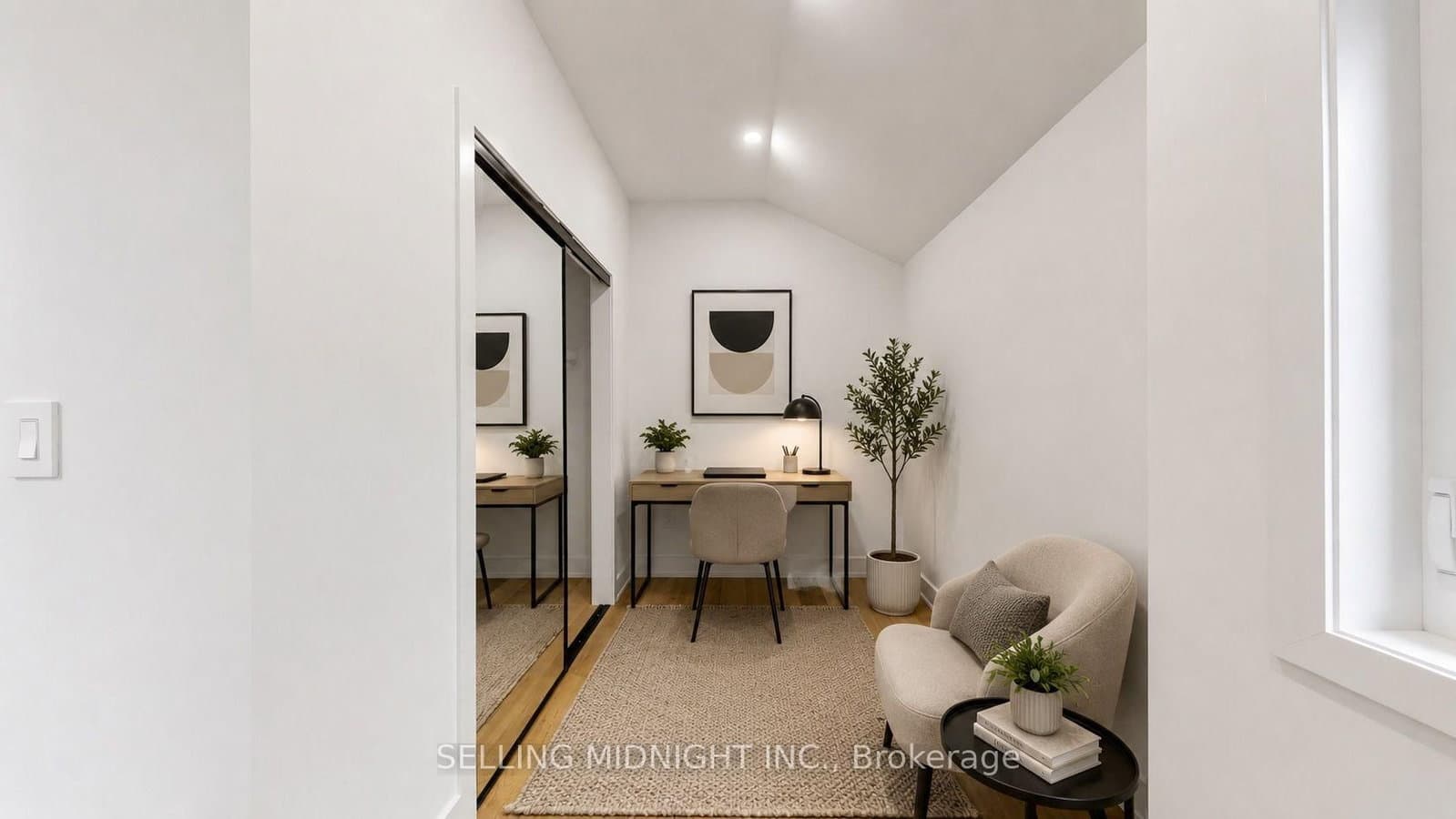 42 Guthrie Avenue thumbnail 35