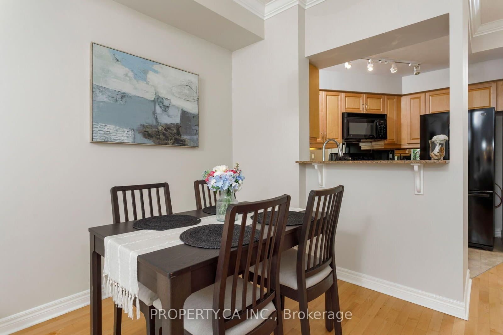 40 Old Mill Road, Unit 204 thumbnail 4