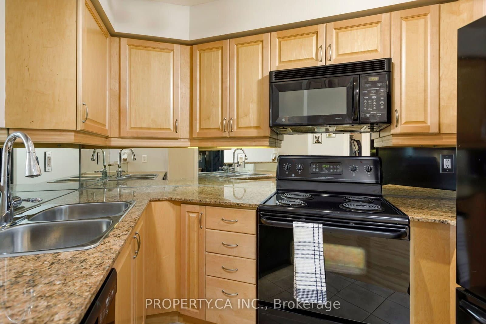 40 Old Mill Road, Unit 204 thumbnail 5