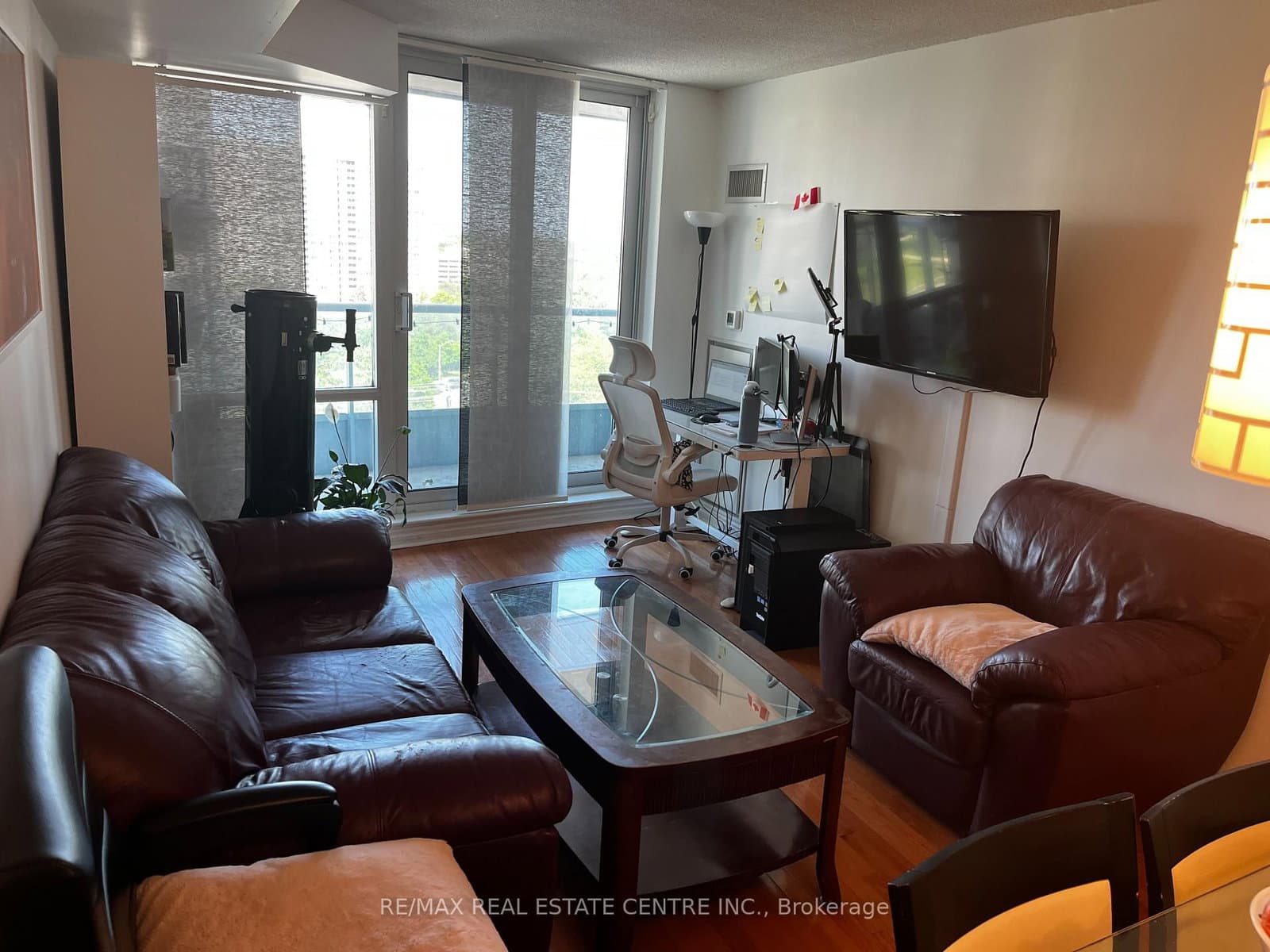 33 Elm Drive E, Unit 1010 thumbnail 5