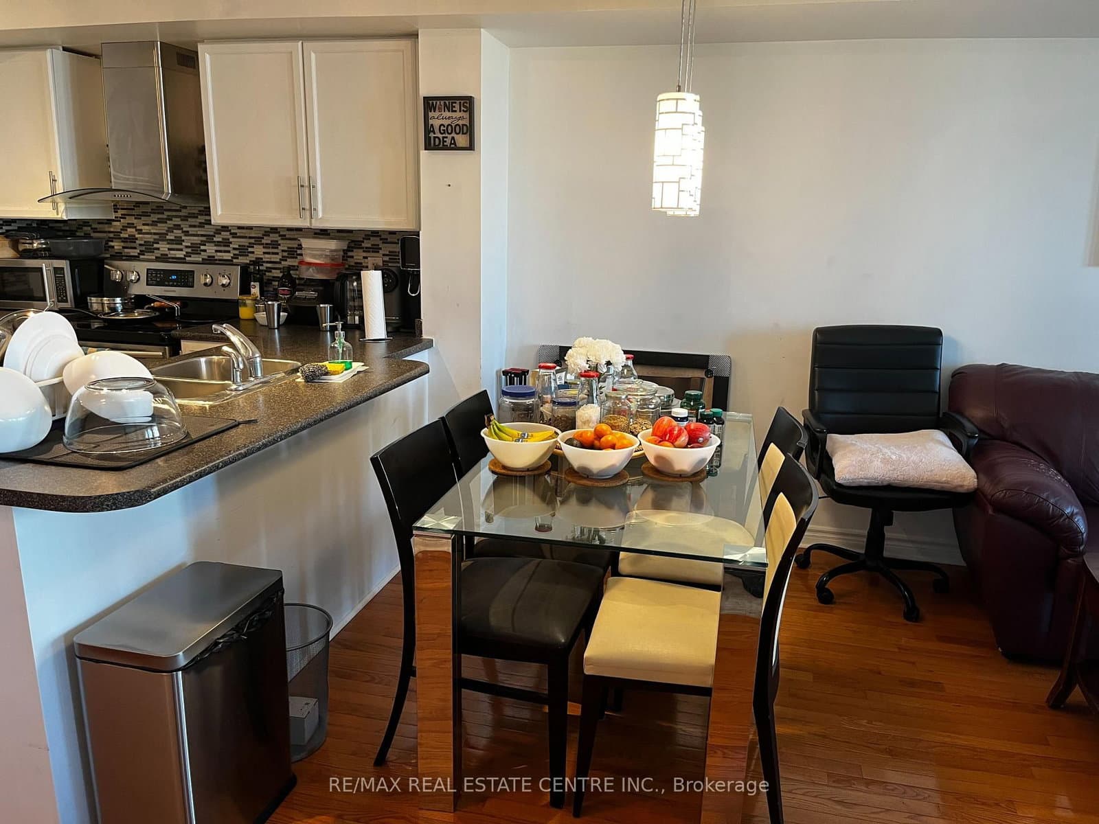 33 Elm Drive E, Unit 1010 thumbnail 8