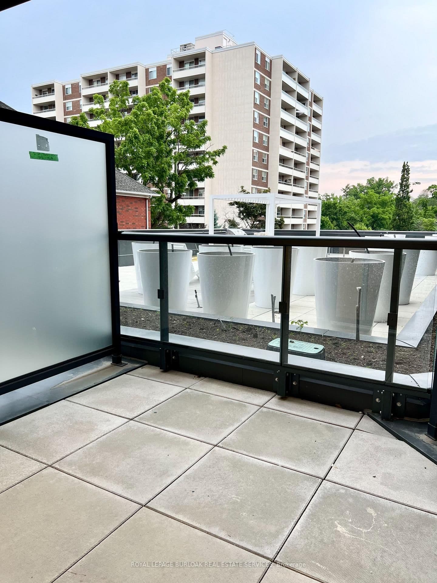 370 Martha Street, Unit 212 thumbnail 27