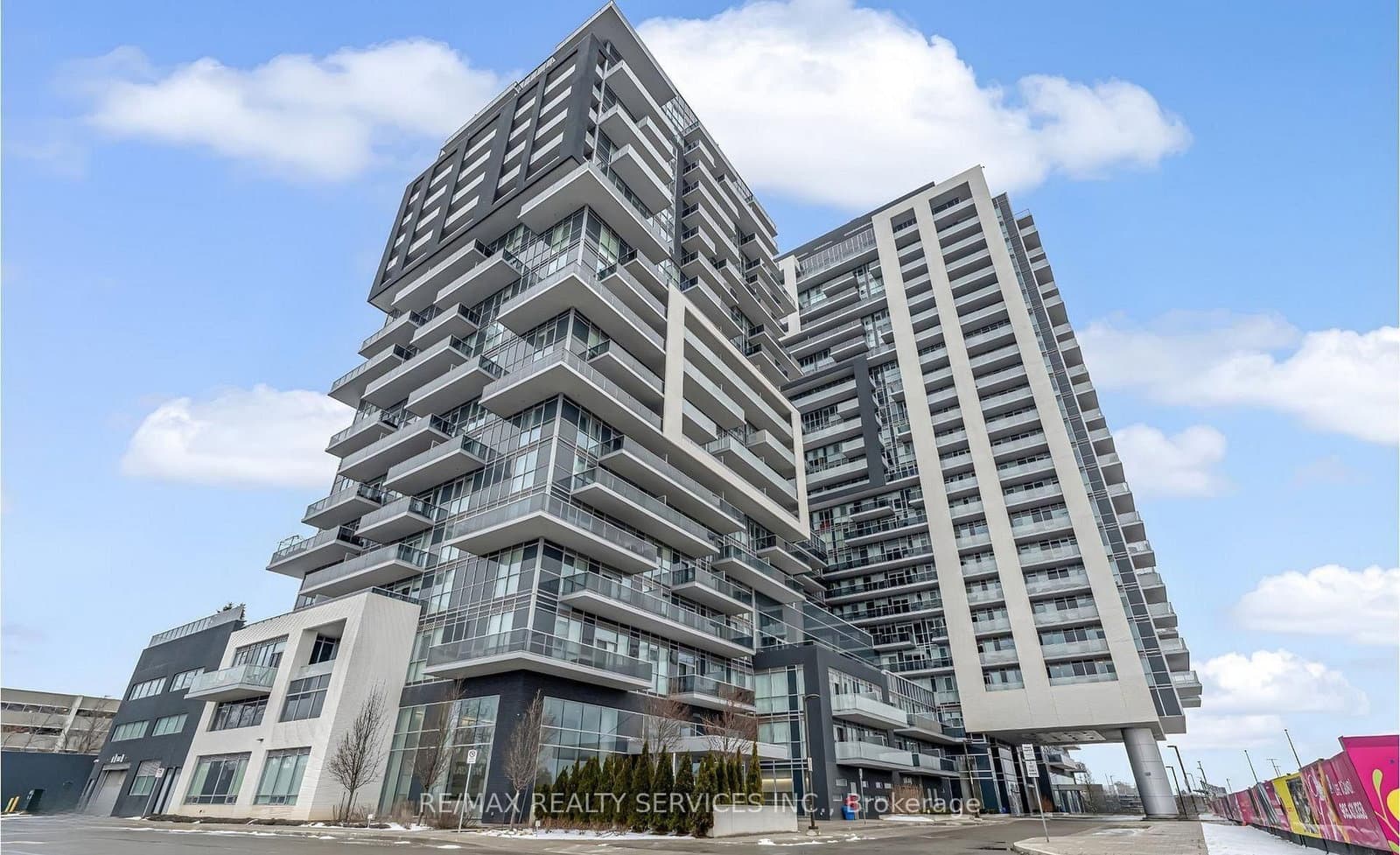 2093 Fairview Street, Unit 507 - Image 1
