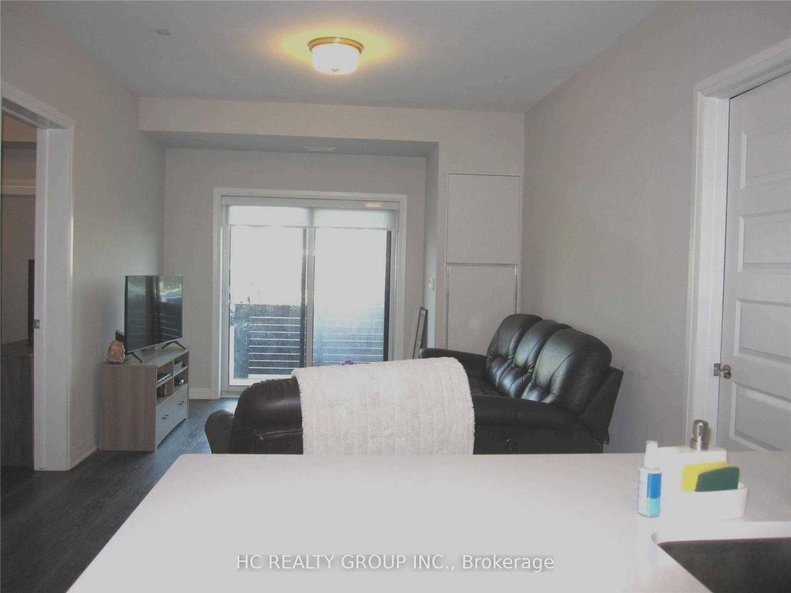128 Grovewood Common, Unit #107 thumbnail 5