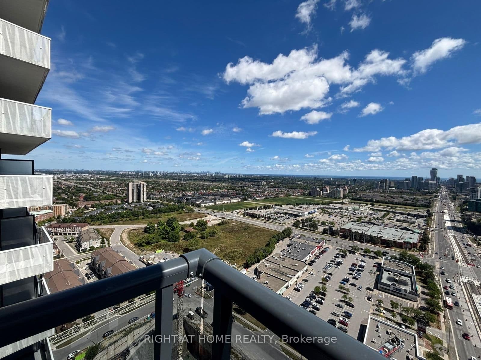 5105 Hurontario Street, Unit 2905 thumbnail 12