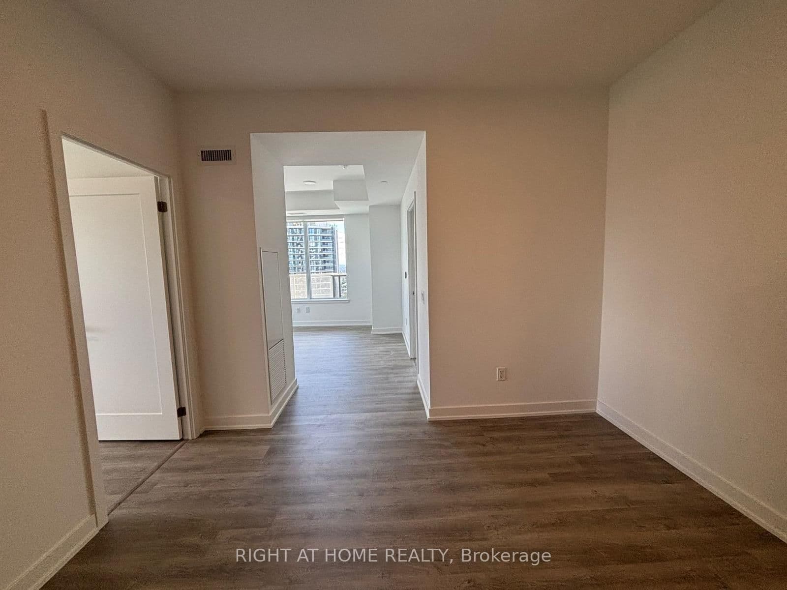 5105 Hurontario Street, Unit 2905 thumbnail 15