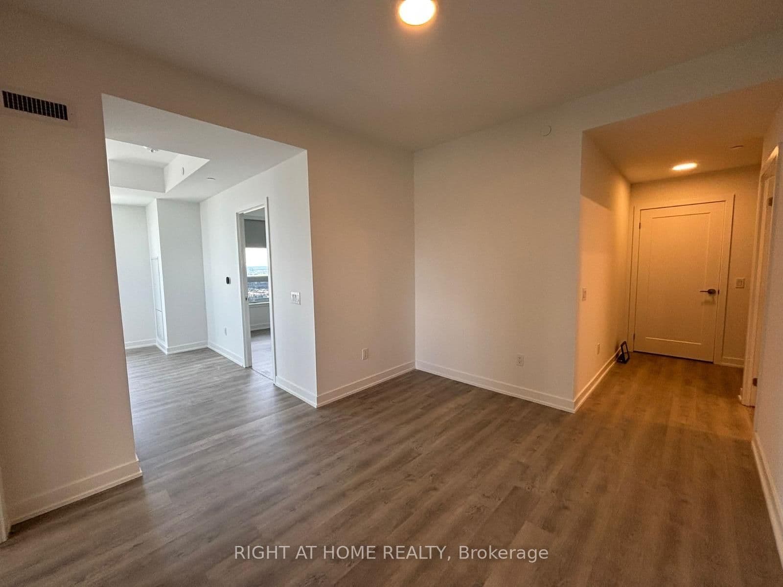 5105 Hurontario Street, Unit 2905 thumbnail 16