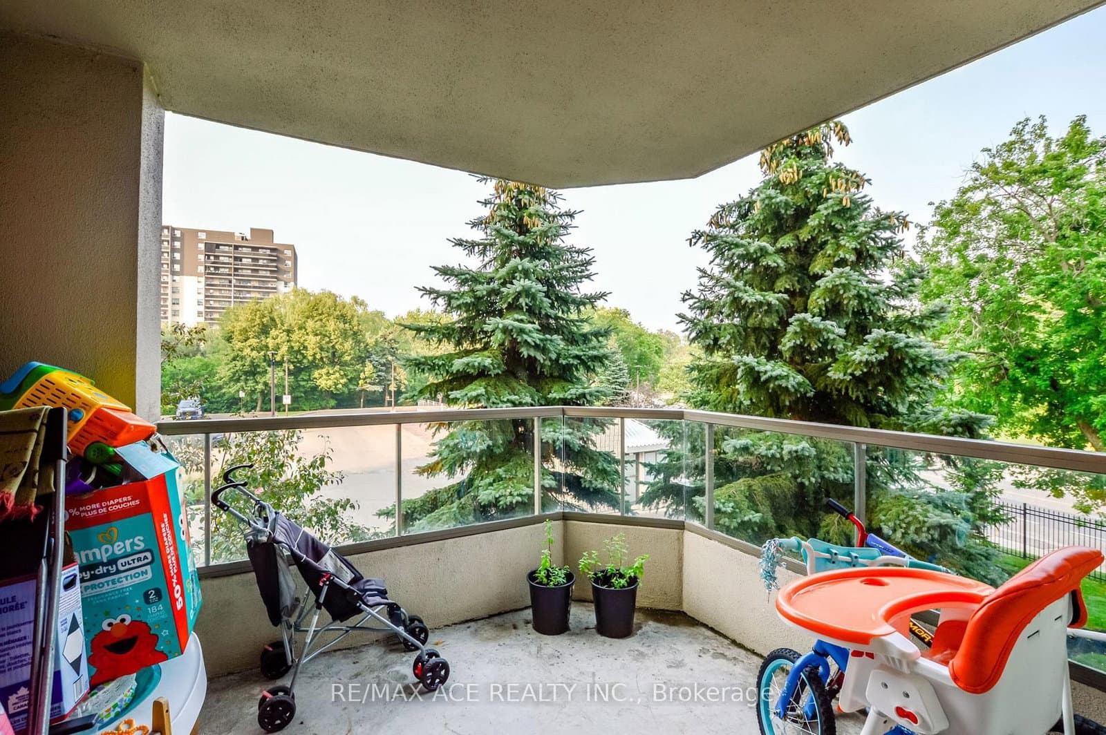 75 King Street E, Unit 201 thumbnail 26