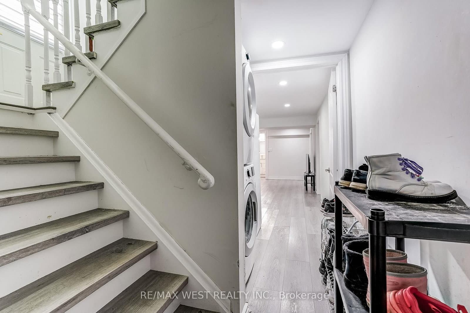 19 Archway Crescent thumbnail 33