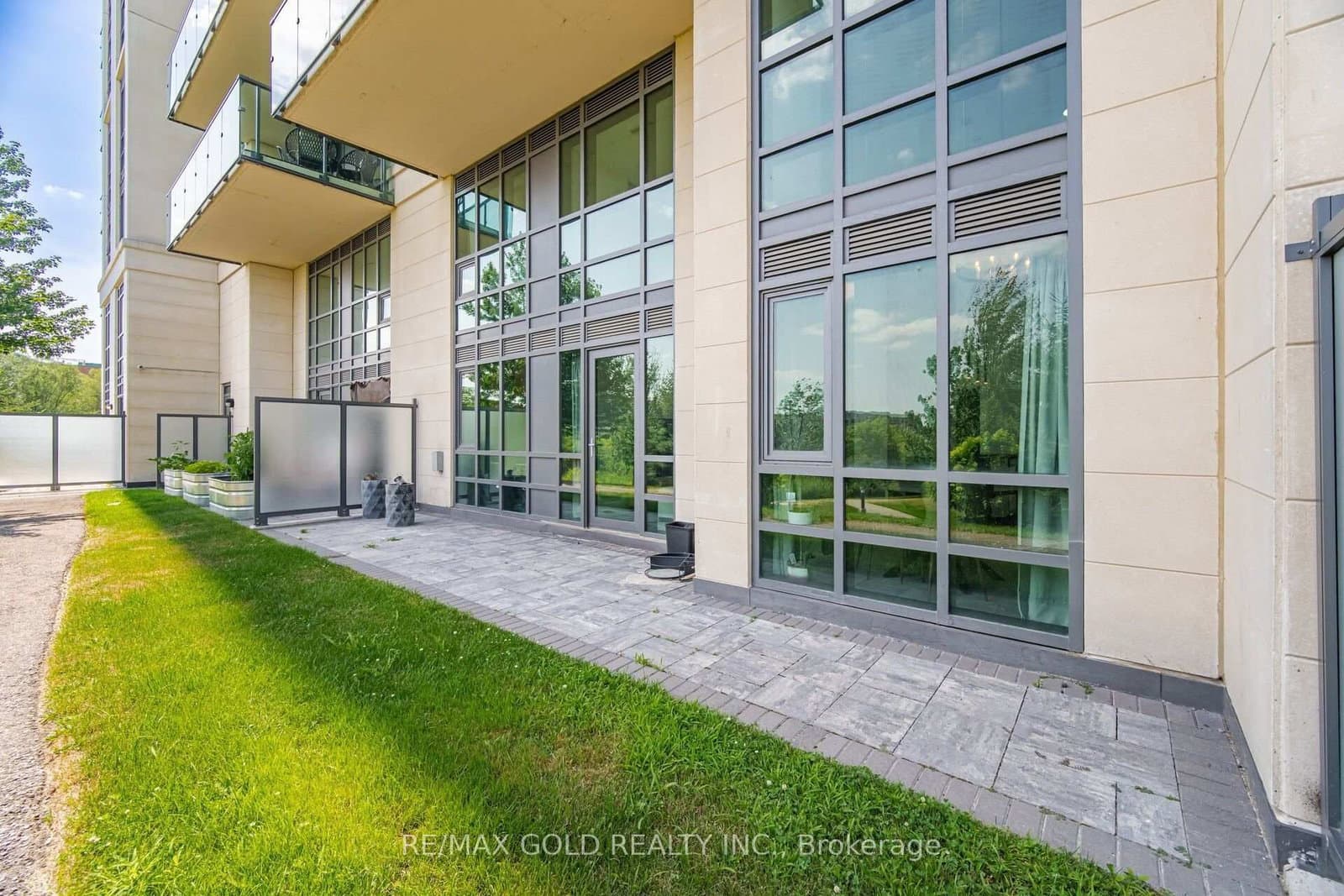 65 Yorkland Boulevard, Unit 111 thumbnail 23
