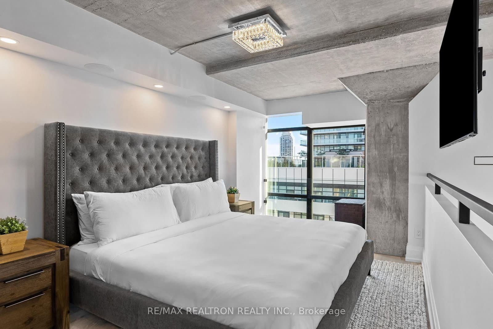 300 Manitoba Street, Unit 311 thumbnail 24
