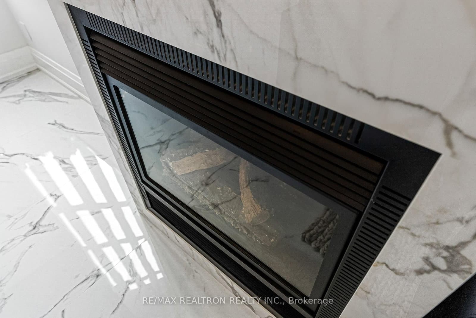 300 Manitoba Street, Unit 311 thumbnail 12