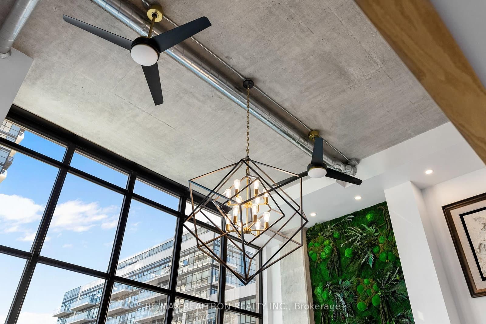 300 Manitoba Street, Unit 311 thumbnail 8