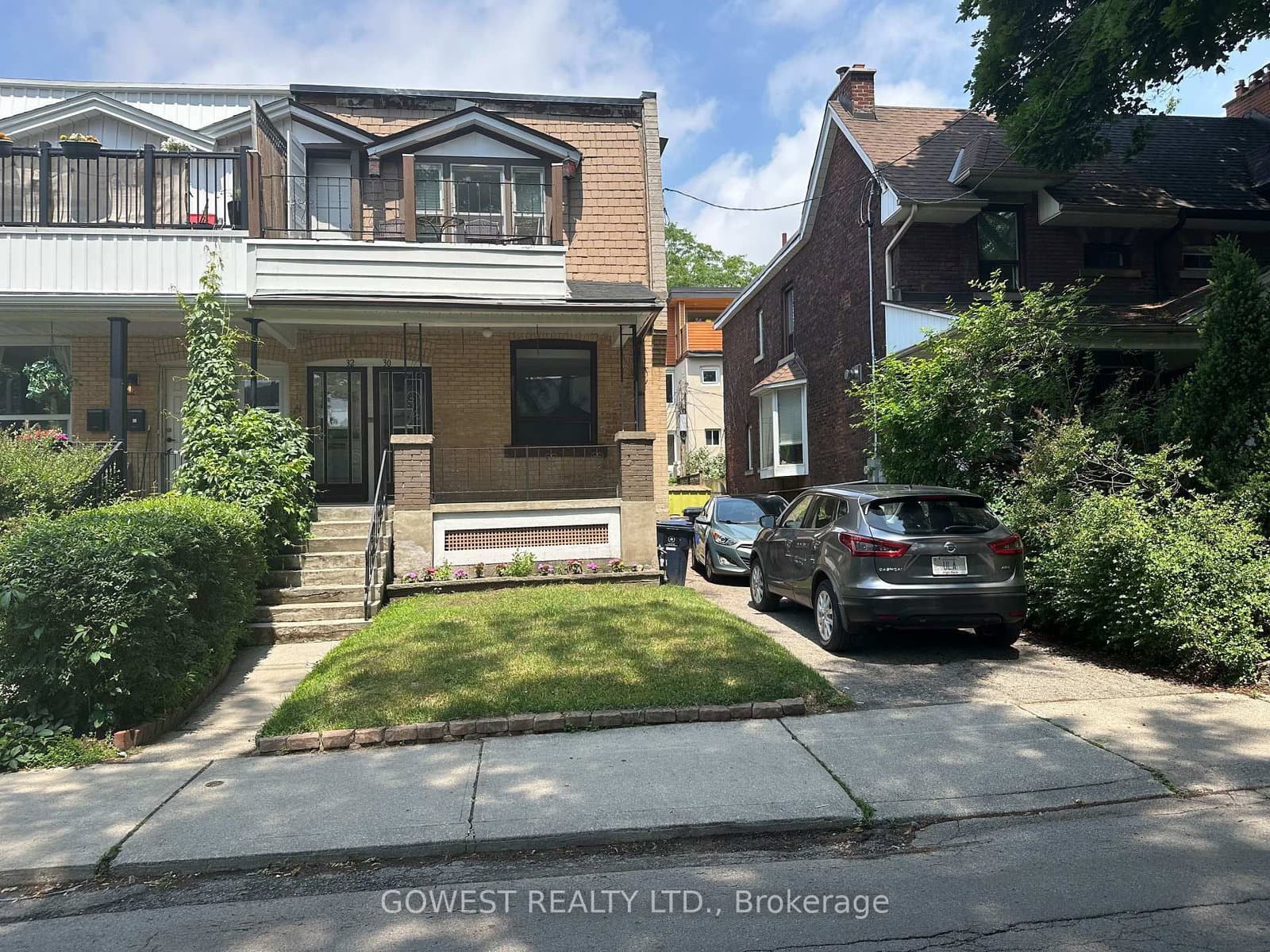 30 Grenadier Road - Image 1