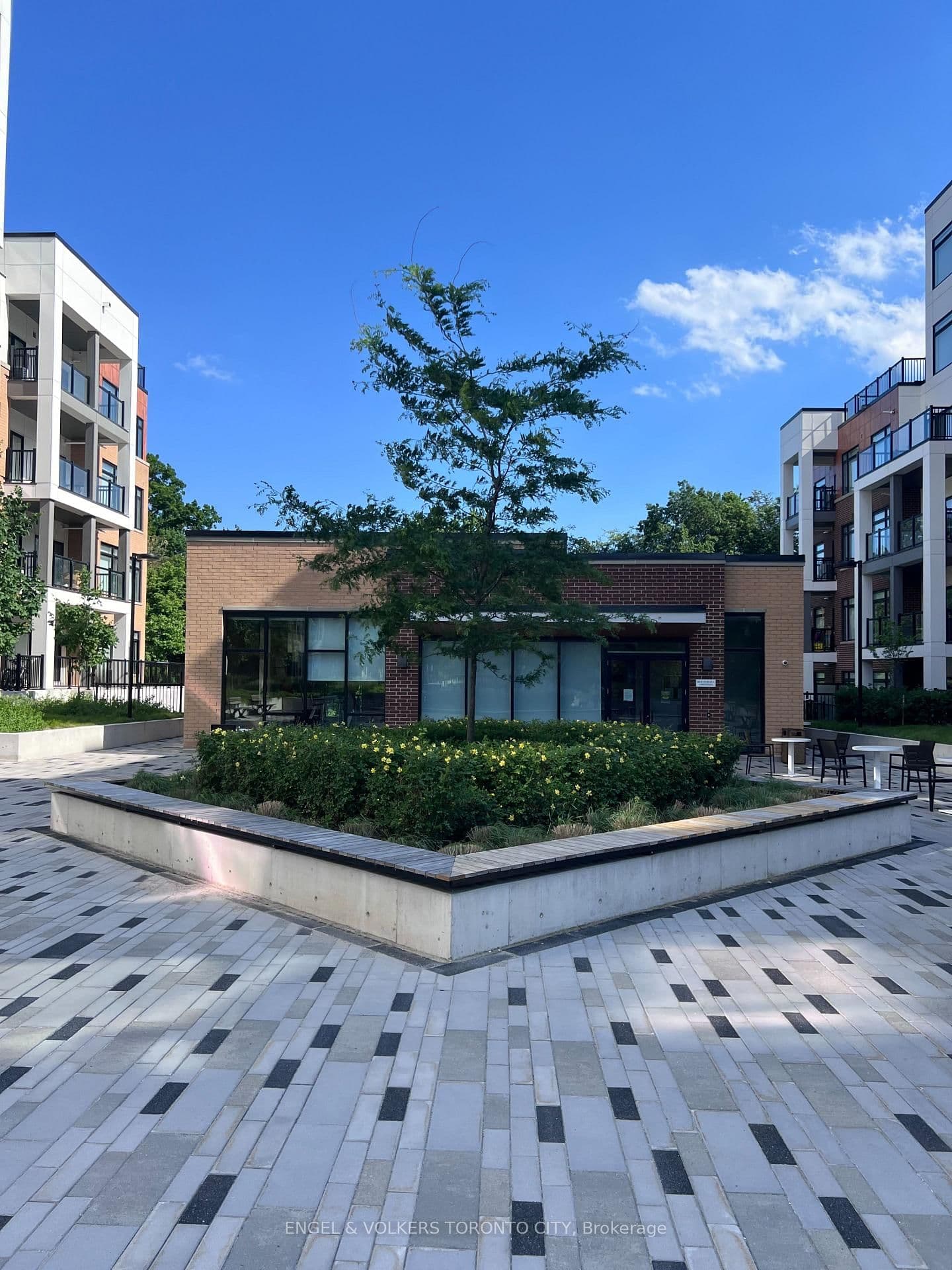 135 Canon Jackson Drive, Unit 305 thumbnail 17