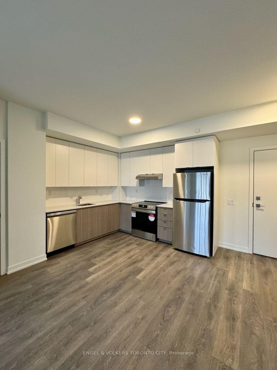 135 Canon Jackson Drive, Unit 305 thumbnail 4