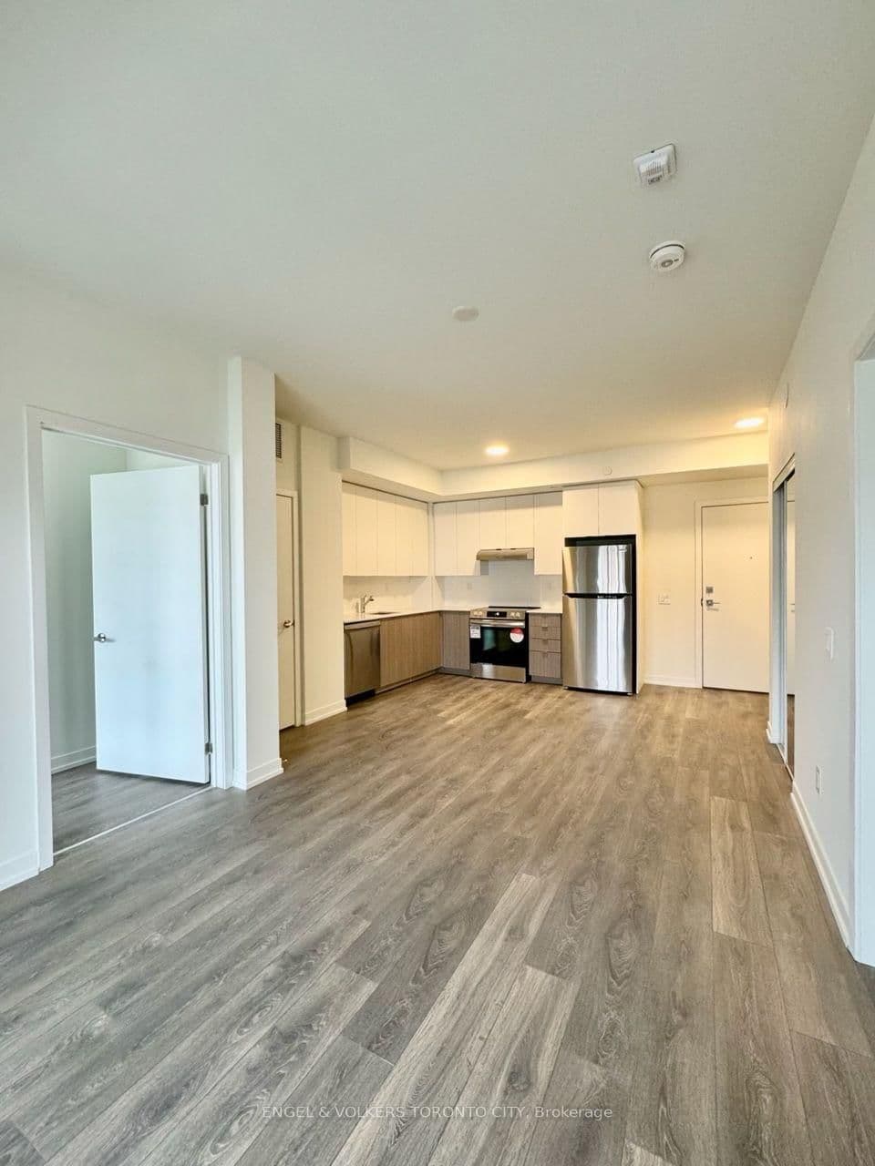 135 Canon Jackson Drive, Unit 305 thumbnail 5