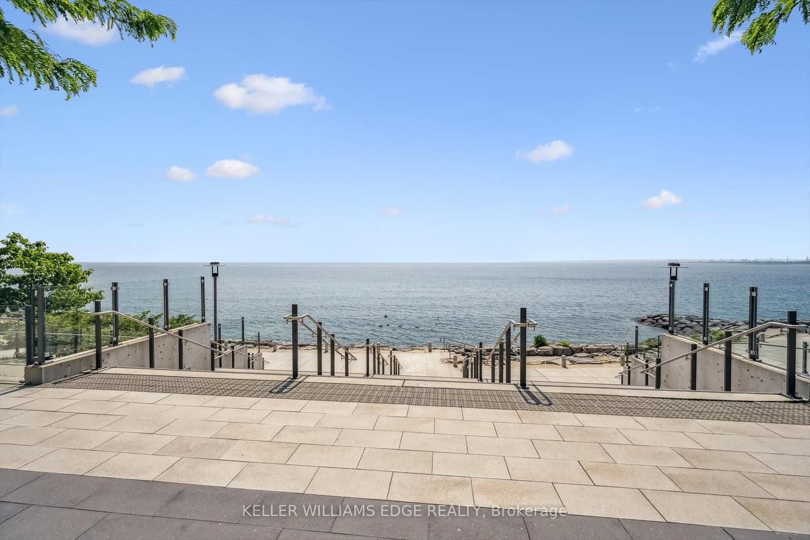 2060 Lakeshore Road, Unit 202 thumbnail 17