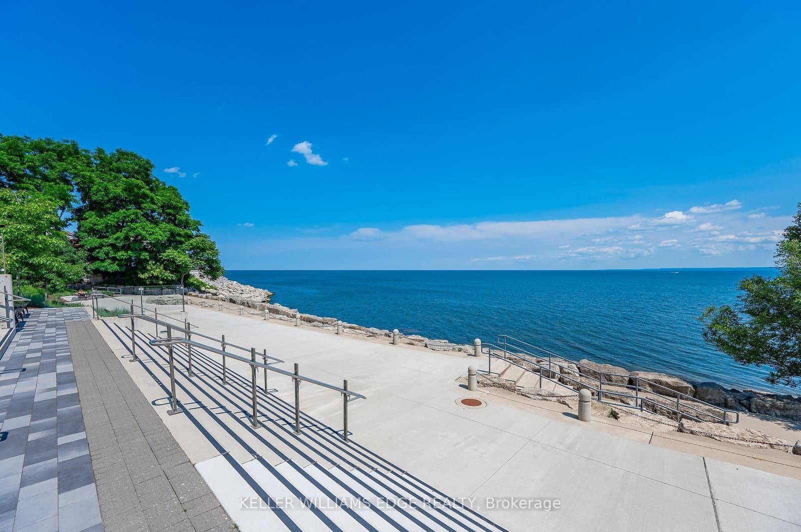 2060 Lakeshore Road, Unit 202 thumbnail 39