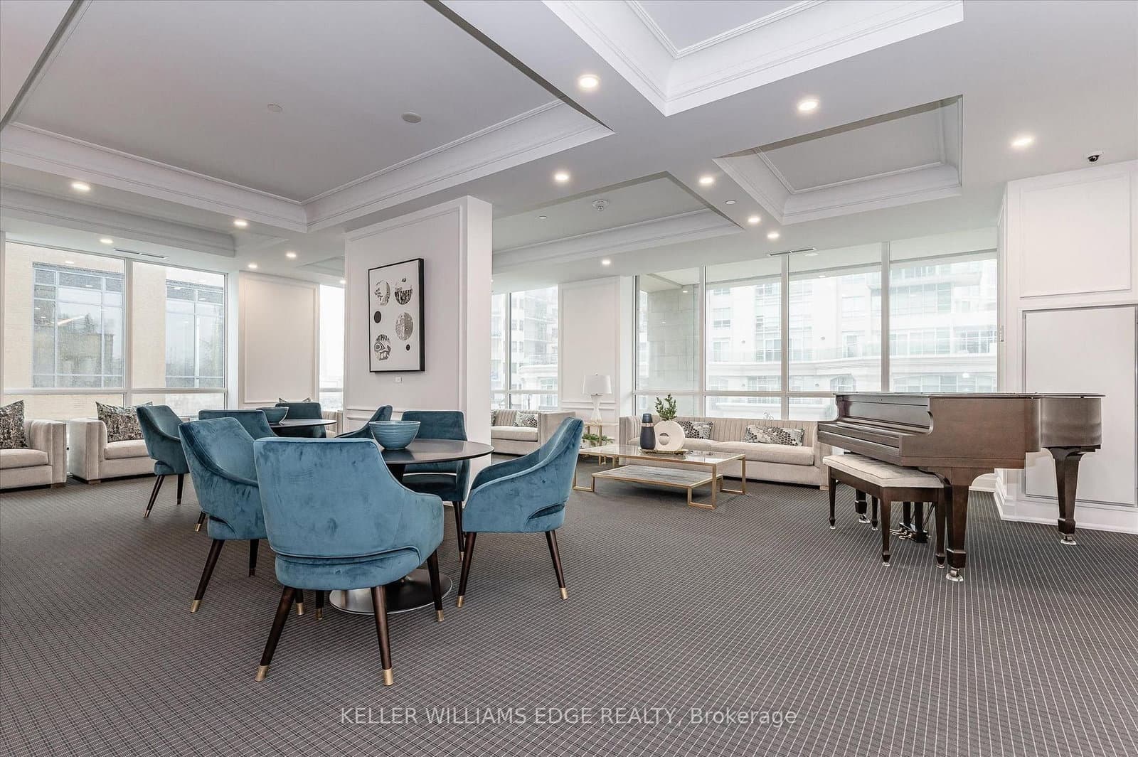 2060 Lakeshore Road, Unit 202 thumbnail 5