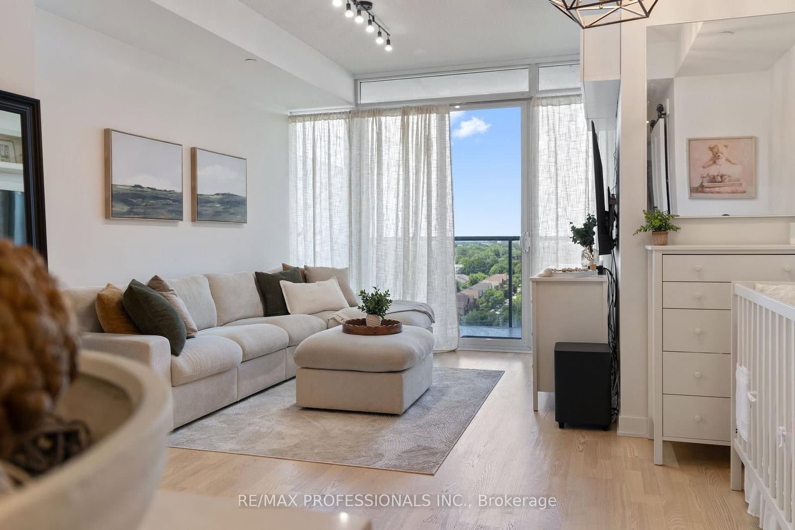 88 Park Lawn Road, Unit 1502 thumbnail 16