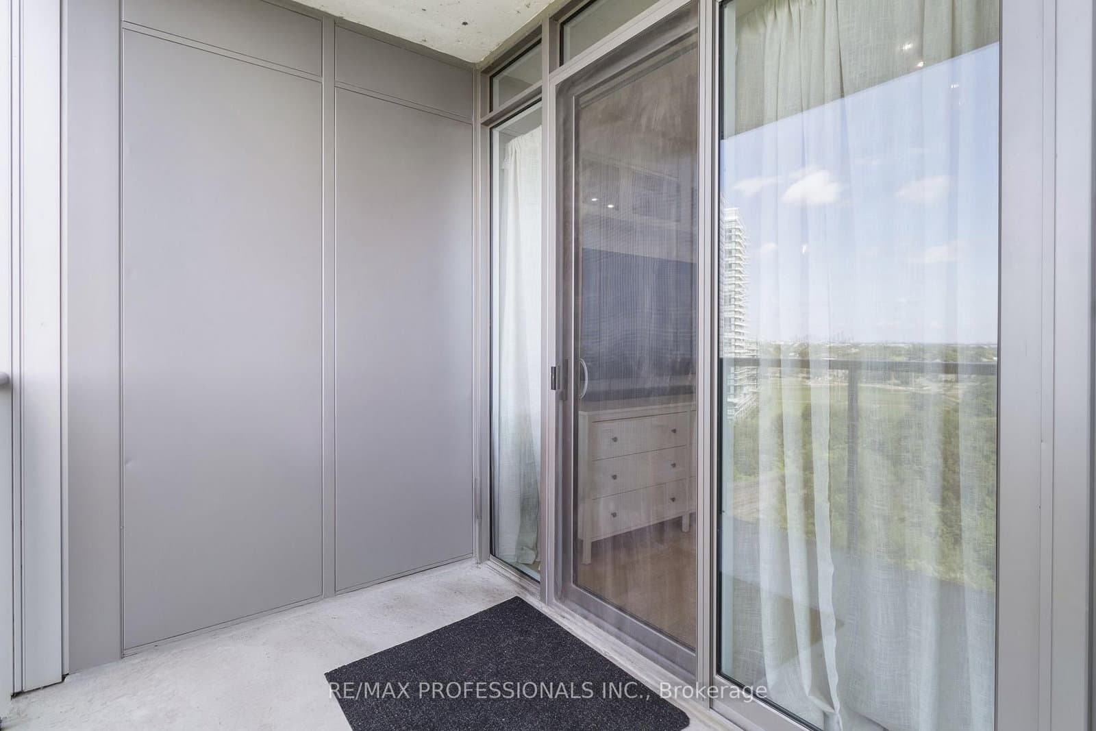 88 Park Lawn Road, Unit 1502 thumbnail 20
