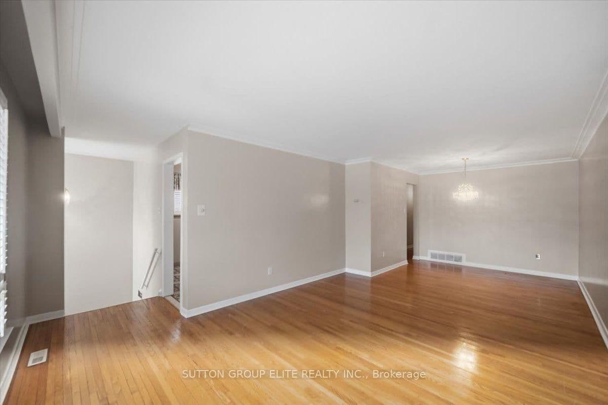 1060 Claredale Road thumbnail 9