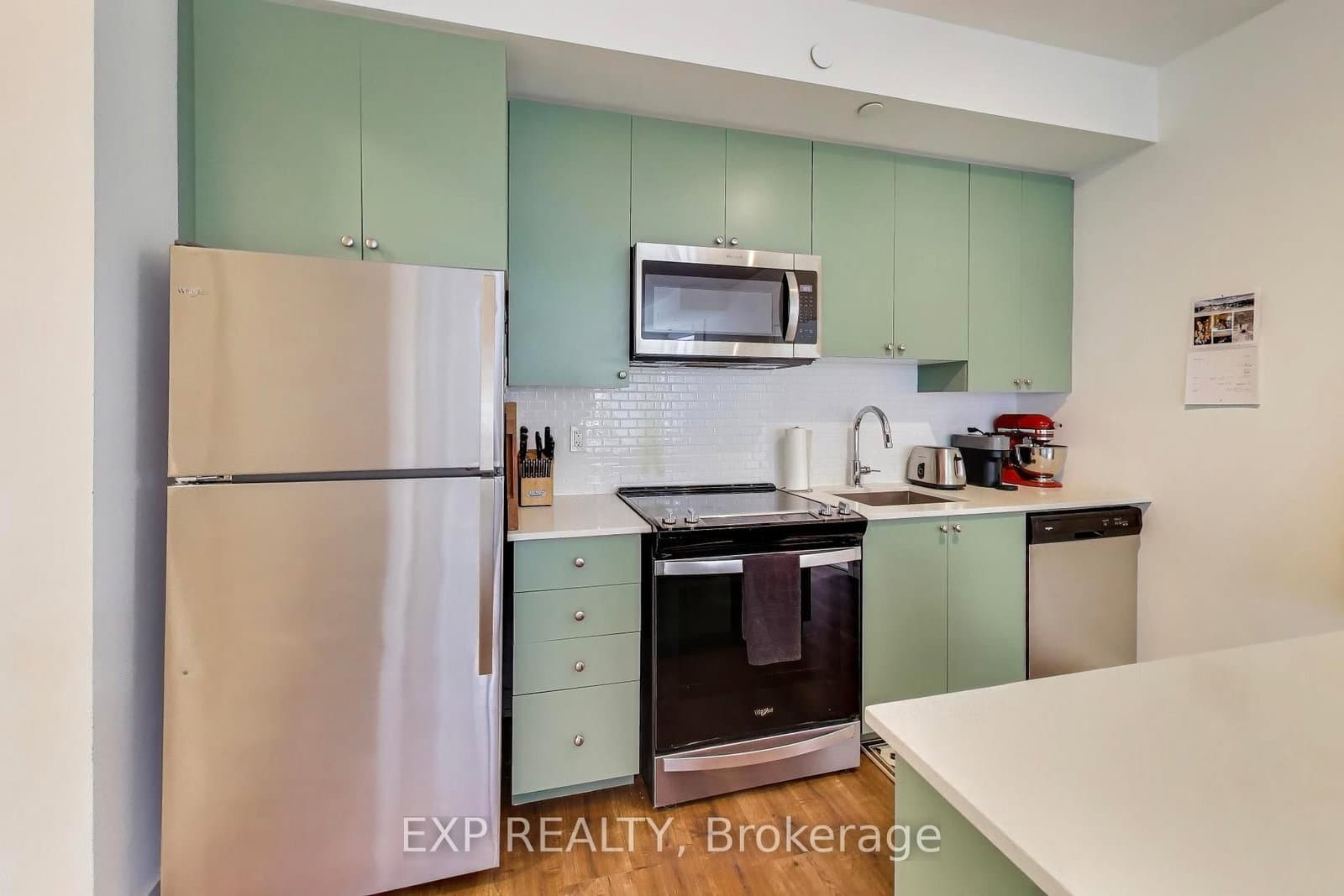 10 Wilby Crescent, Unit 1106 thumbnail 16