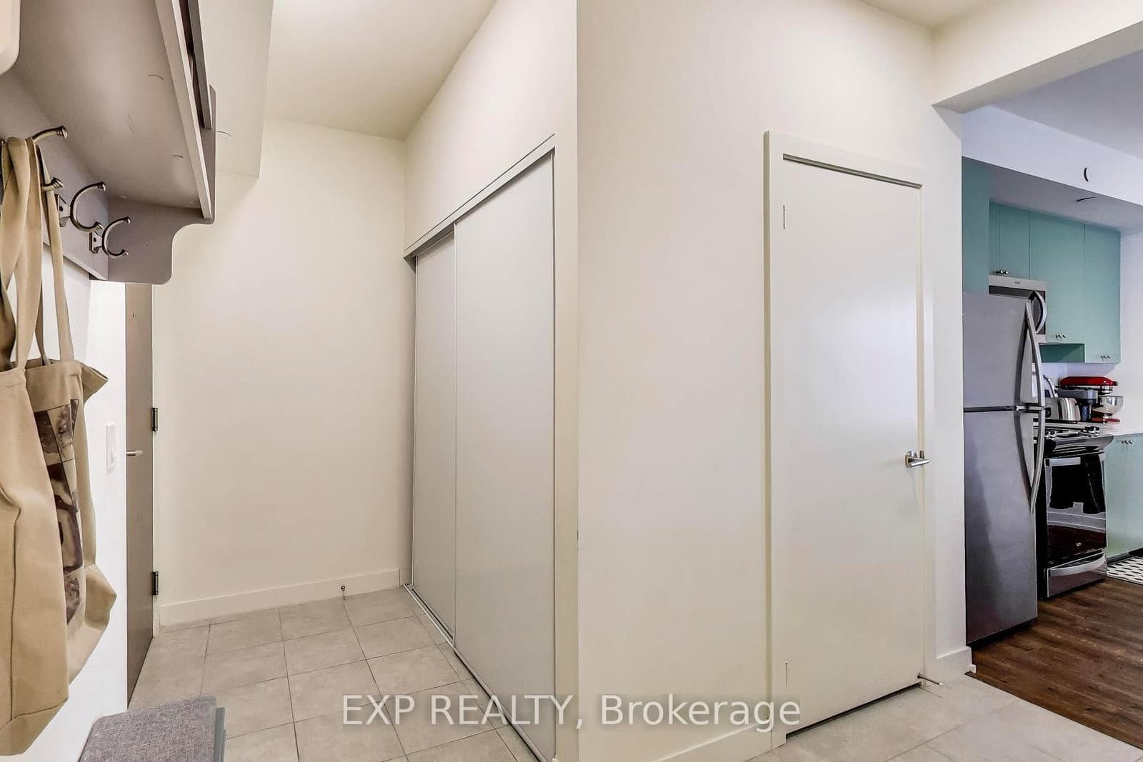 10 Wilby Crescent, Unit 1106 thumbnail 8