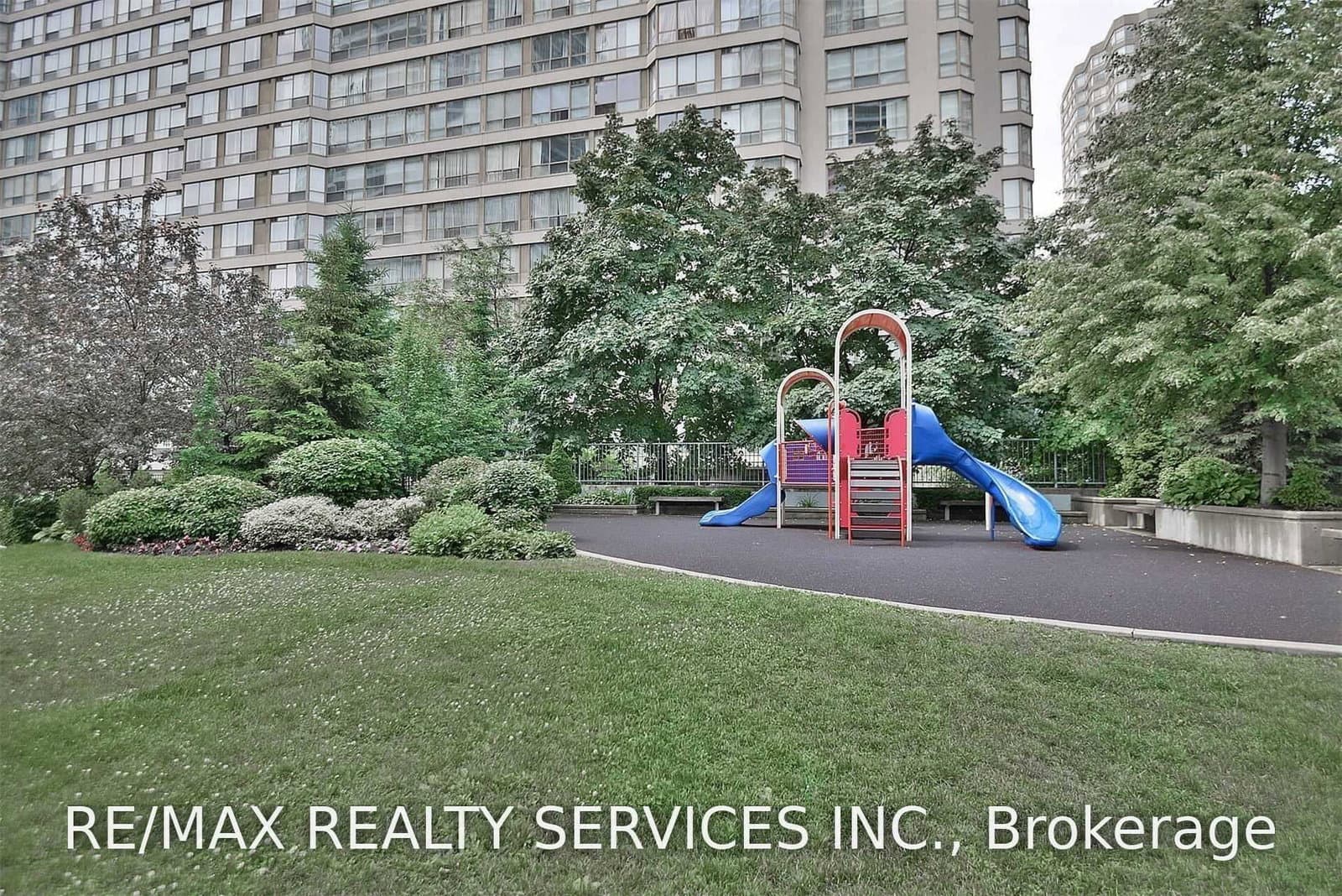 1 Elm Drive, Unit 312 thumbnail 22