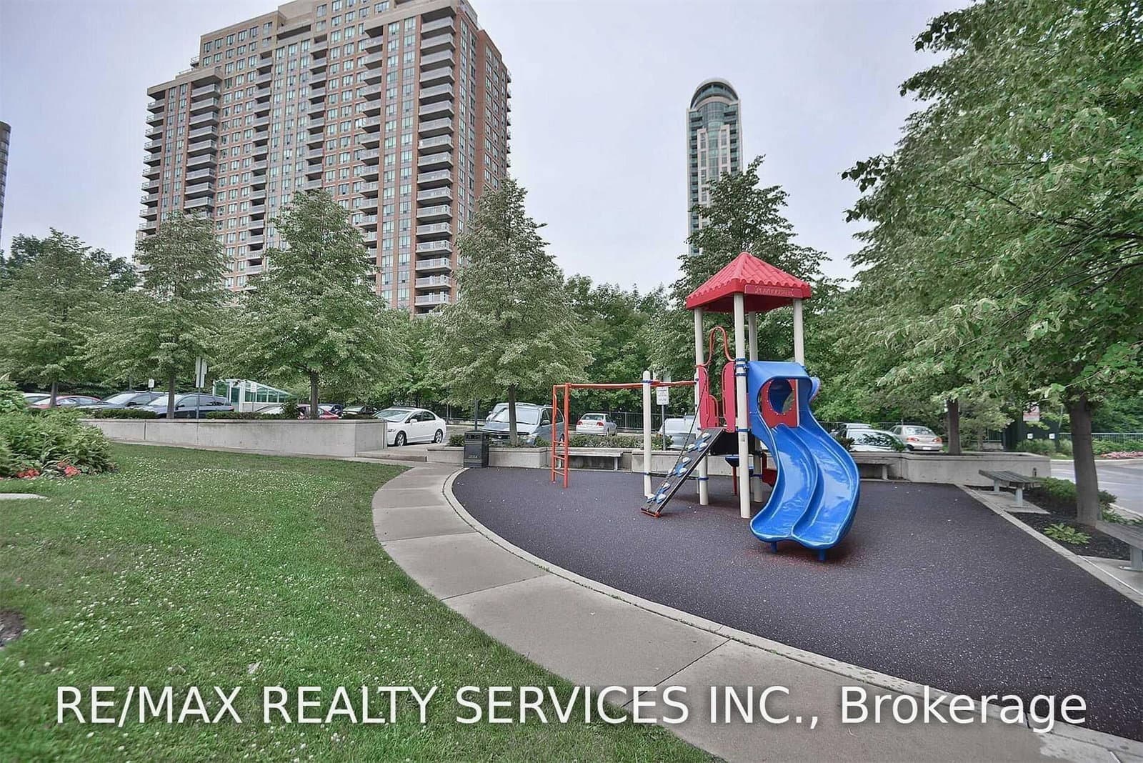 1 Elm Drive, Unit 312 thumbnail 23